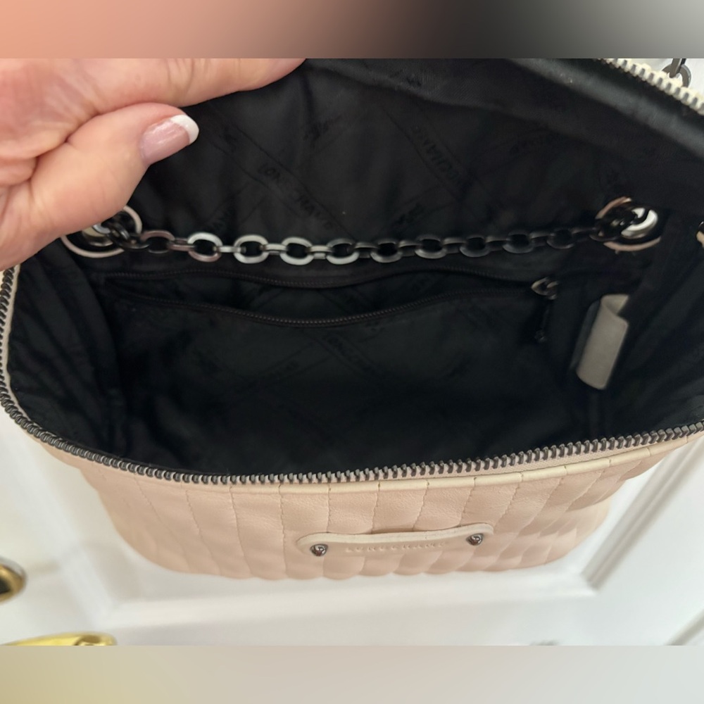 Longchamp Leather Cream Quilted Crossbody with Black Chain and Dusty - Picture 6 of 8